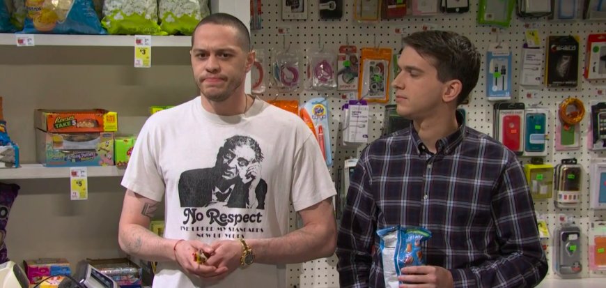 Pete Davidson Returns to ‘SNL’ for John Mulaney Musical Parody of ‘Hamilton,’ Timothée Chalamet Look-Alike Contest and More