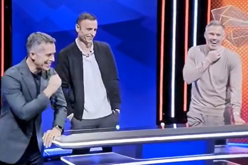 Dimitar Berbatov leaves Jamie Carragher in stitches with unexpected lewd comment after Fulham comeback win