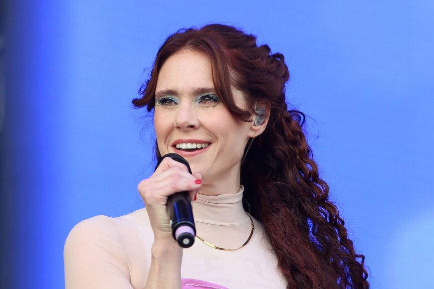 Kate Nash Recalls Hiding Her Bisexuality in School: 'I Think I Want to Kiss Girls, Is Something Wrong with Me?'