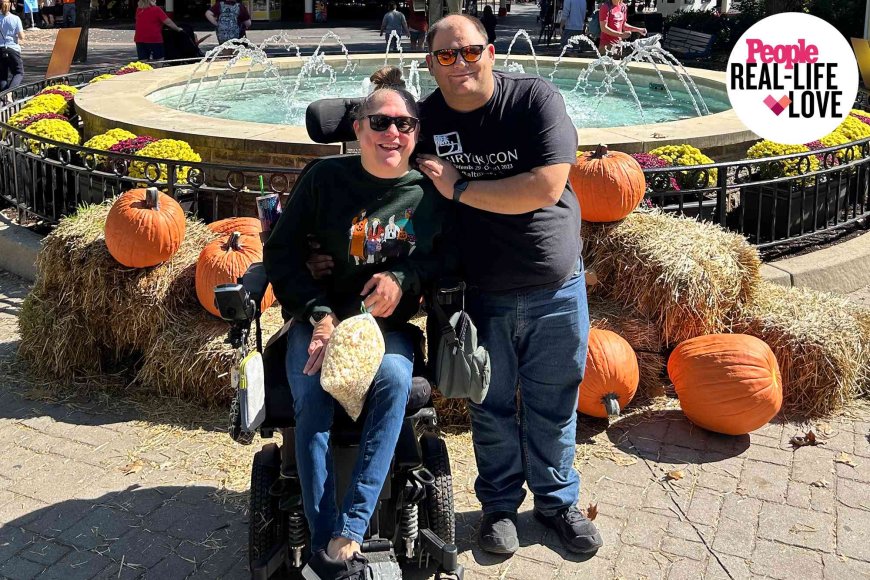 Woman with Muscular Dystrophy Signed Up for Dating App on a Dare. 2 Months Later, She Found Love (Exclusive)