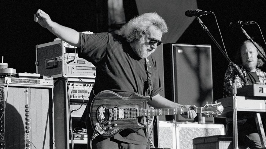 Jerry Garcia’s AI-Created Voice Can Now Narrate Audiobooks, Articles and More