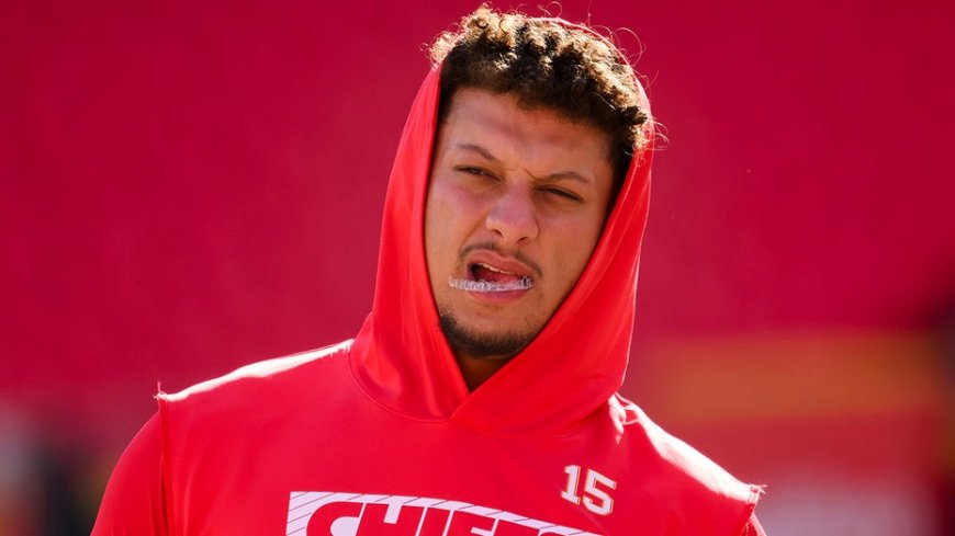 Chiefs' Patrick Mahomes breaks silence after burglary report surfaces