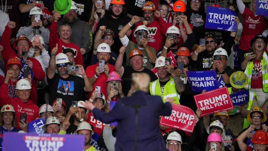 How Donald Trump Gave Democrats the Working-Class Blues