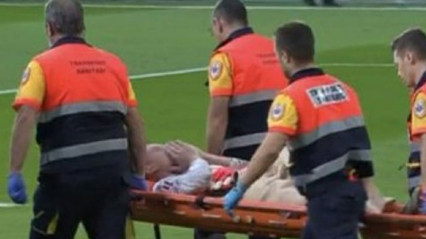 Barcelona star Marc Andre ter Stegen carried off on stretcher in tears after nasty injury in clash with ex-Man Utd star