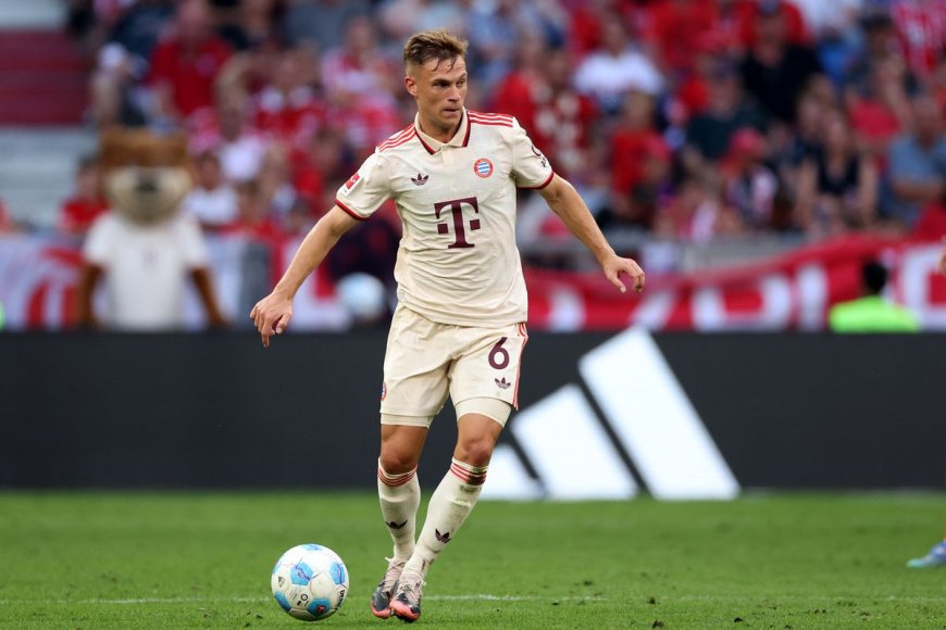 Barcelona and Real Madrid monitoring Bayern Munich midfielder