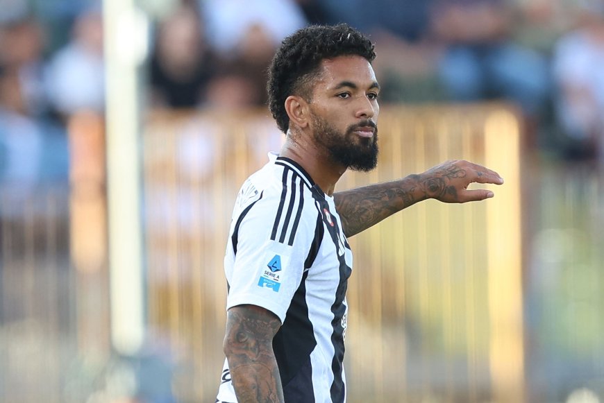 The Strange Case of Douglas Luiz – Where Is Juventus Marquee Signing?