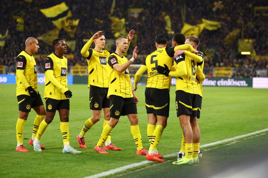 Borussia Dortmund close in on club record