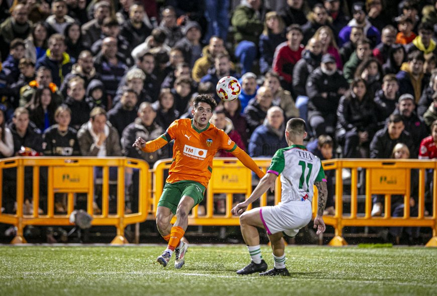 Copa del Rey round-up: Valencia and Getafe progress from re-arranged fixtures