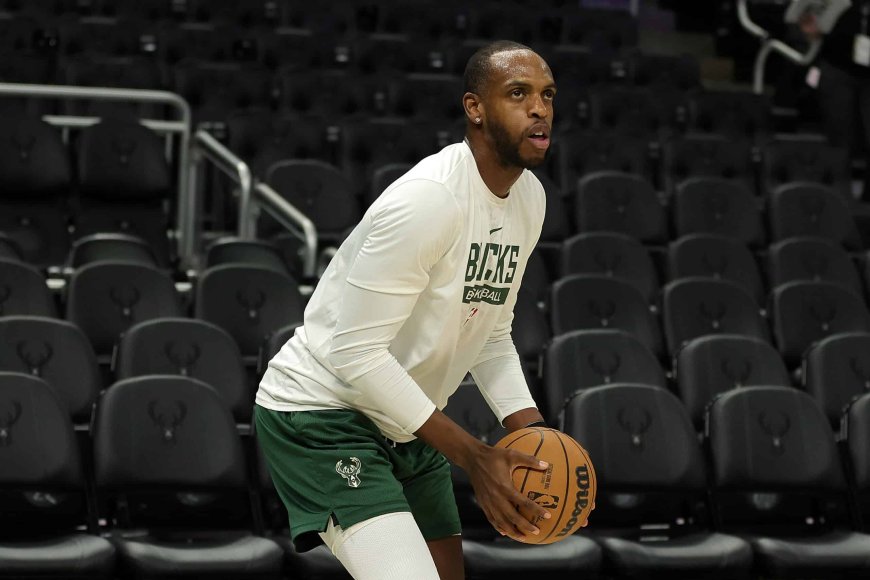 Insider Details Possible Season Debut For Khris Middleton