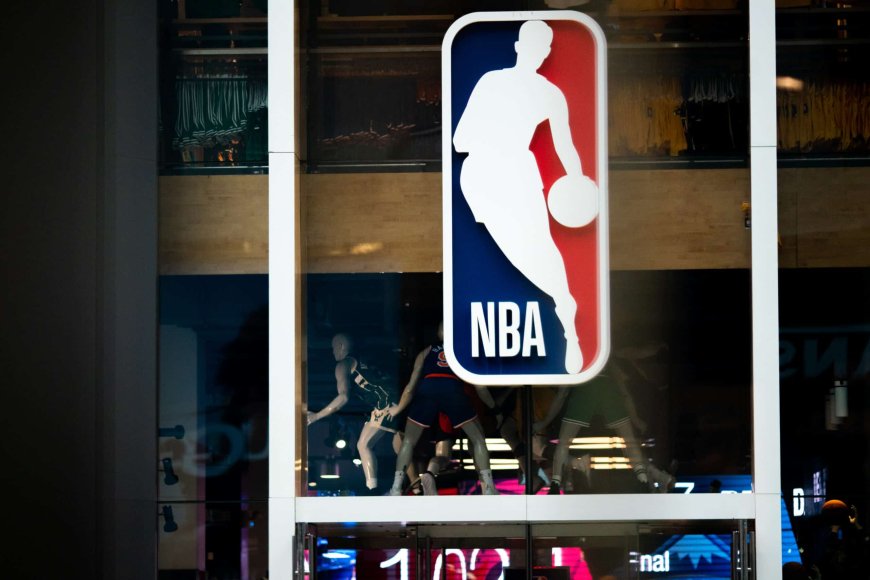 Insider Says 1 NBA West Team Is Very Active In Trade Market