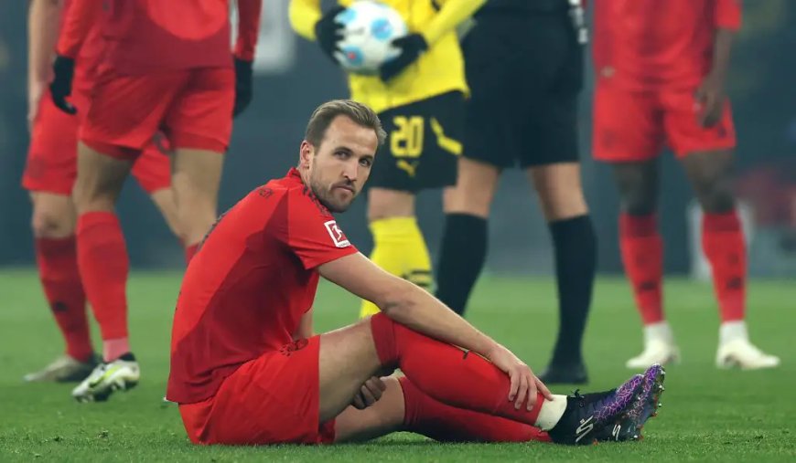 Harry Kane forced off injured for Bayern Munich