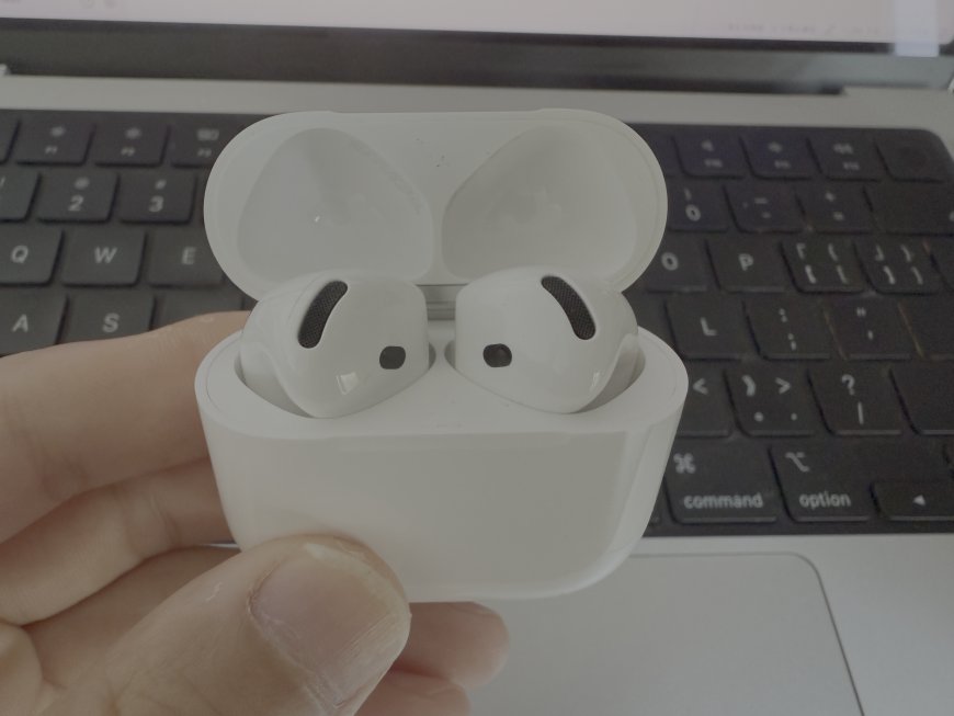 入手iPhone 16 Pro和AirPods 4