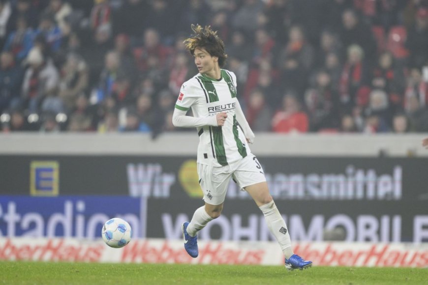 Borussia Mönchengladbach trying to extend contract of Ko Itakura early