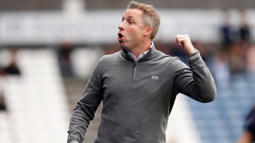 Neil Harris stepping down as Millwall manager days after directing insult at fans