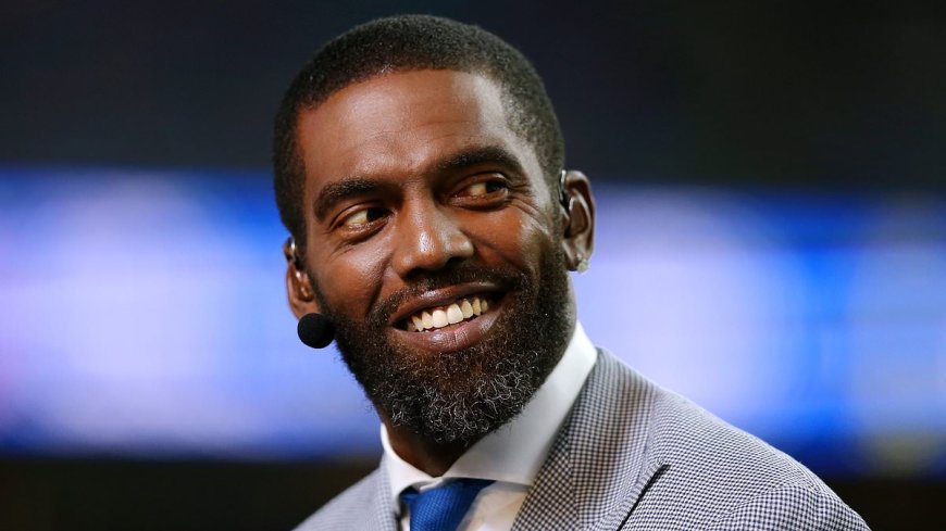 Randy Moss gets outpouring of support amid cancer battle led by NFL greats Brett Favre and Rob Gronkowski