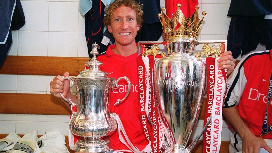 Ray Parlour stole Christmas present for his mum but ended up helping police give it back