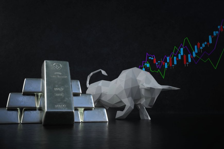 Silver Price Forecast: Top Trends That Will Affect Silver in 2025