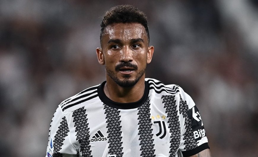 Juventus put Danilo on the transfer market