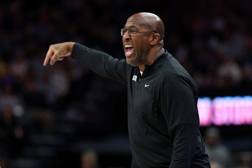 Analyst Details Why Mike Brown’s Firing Won’t Help Kings