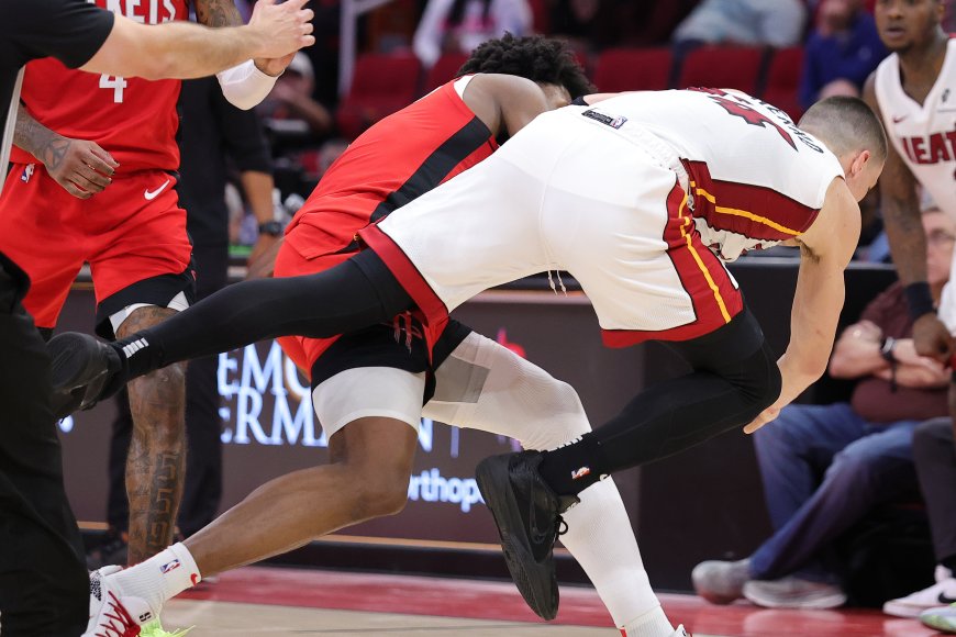 LOOK: Amen Thompson throws Tyler Herro to the floor and other pictures of the day in the NBA