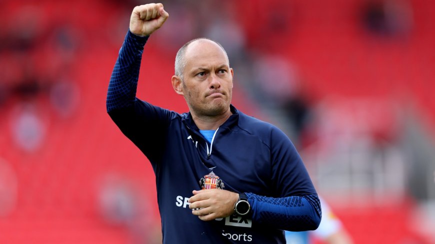 Millwall announce ex-Premier League boss as new manager after Gary O’Neil snub