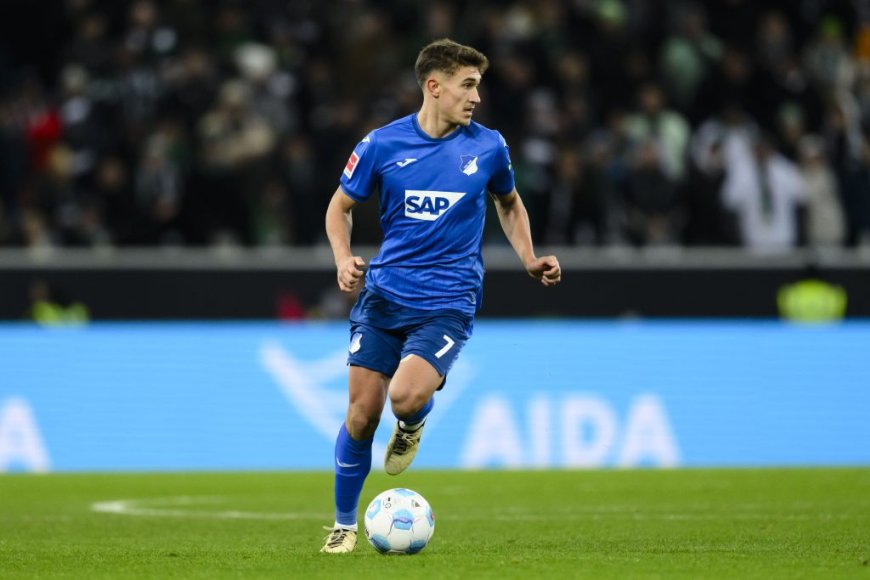 Bayern Munich and Eintracht Frankfurt lay out their plans for Hoffenheim’s Tom Bischof