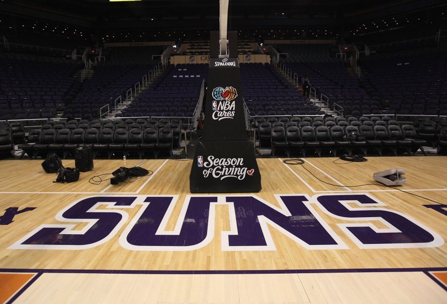 Suns Are Shopping 2 Players Ahead Of The Trade Deadline