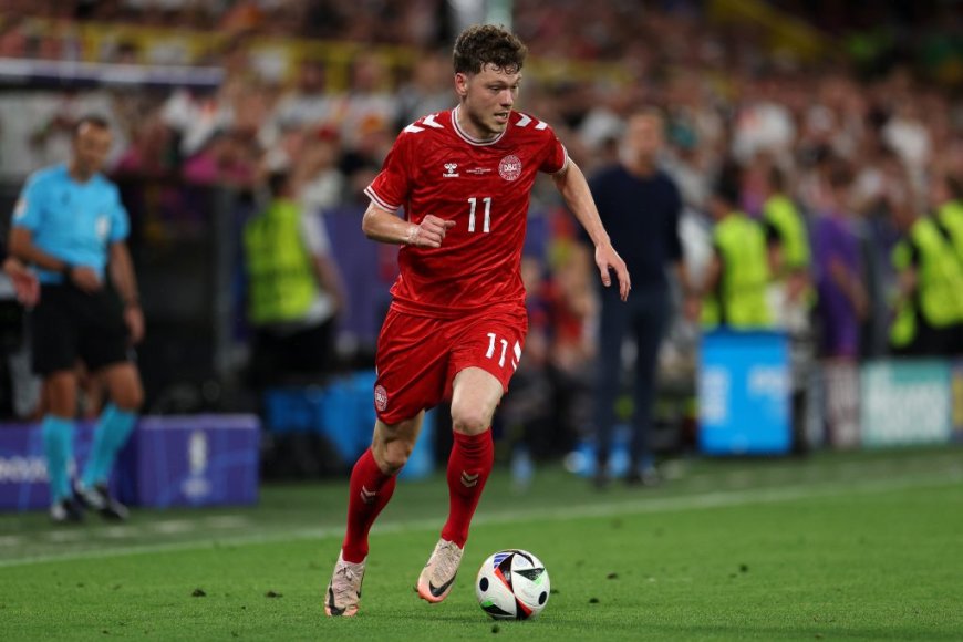 Wolfsburg and Andres Skov Olsen reach verbal agreement over a transfer