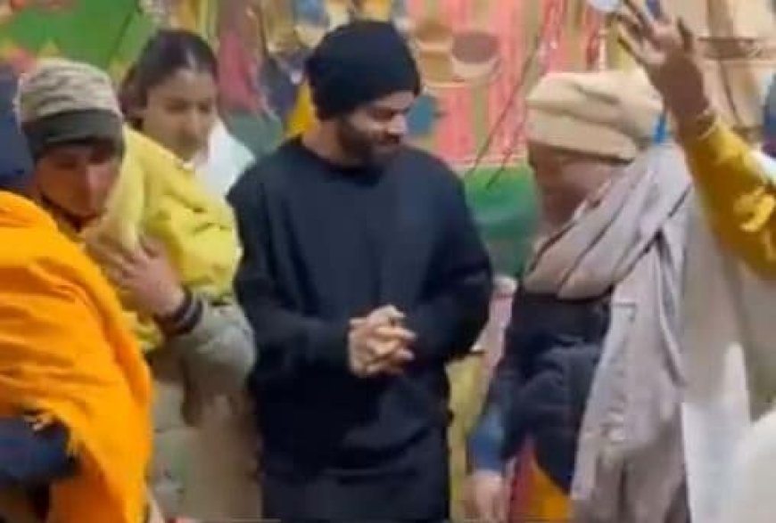 Video Viral: Virat Kohli, Anushka Visit Radhavallaj Lal Ji To Seek Blessings