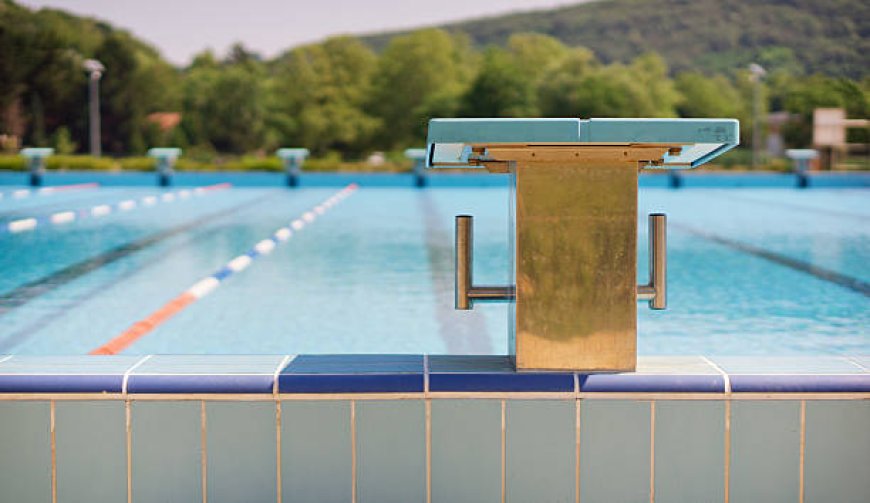 Mawkhanu-o Olympic-o donggipa swimming pool-ni apalani baksa apangipa chi jro susachakaniko rikanggen