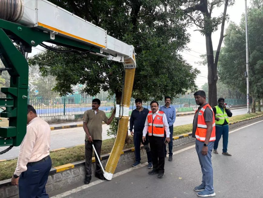 GHMC introduces dry waste cleaning machine