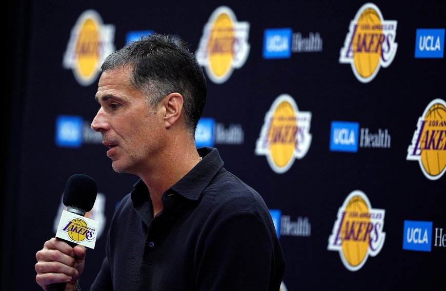 Insider Reveals What Lakers Plan To Do At Deadline