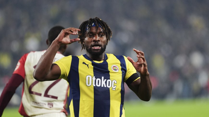 Ex-Newcastle star Allan Saint-Maximin could be on the move again after failed Jose Mourinho transfer