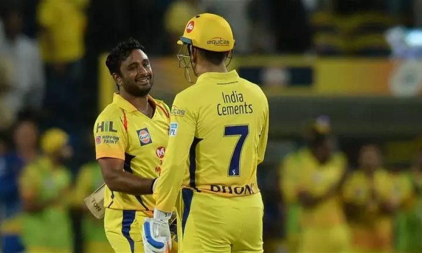 Why was Dhoni sweating? Watch Rayudu's epic reply