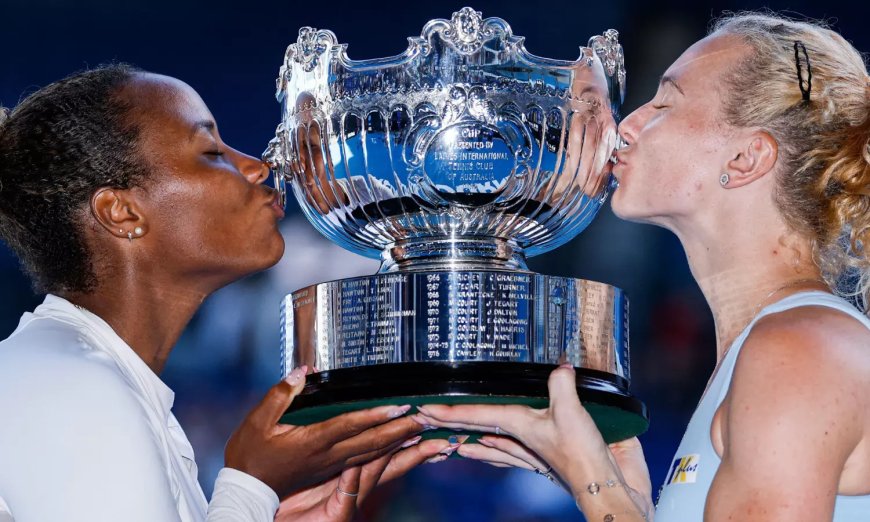 Taylor Townsend and Katerina Siniakova win women's doubles at the Australian Open