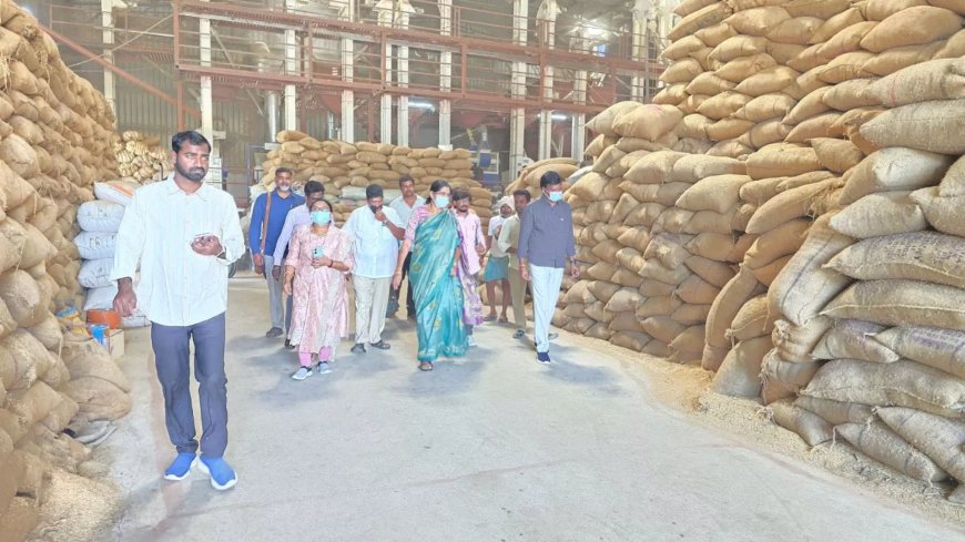 Telangana: Rice millers raided for non supply of CMR