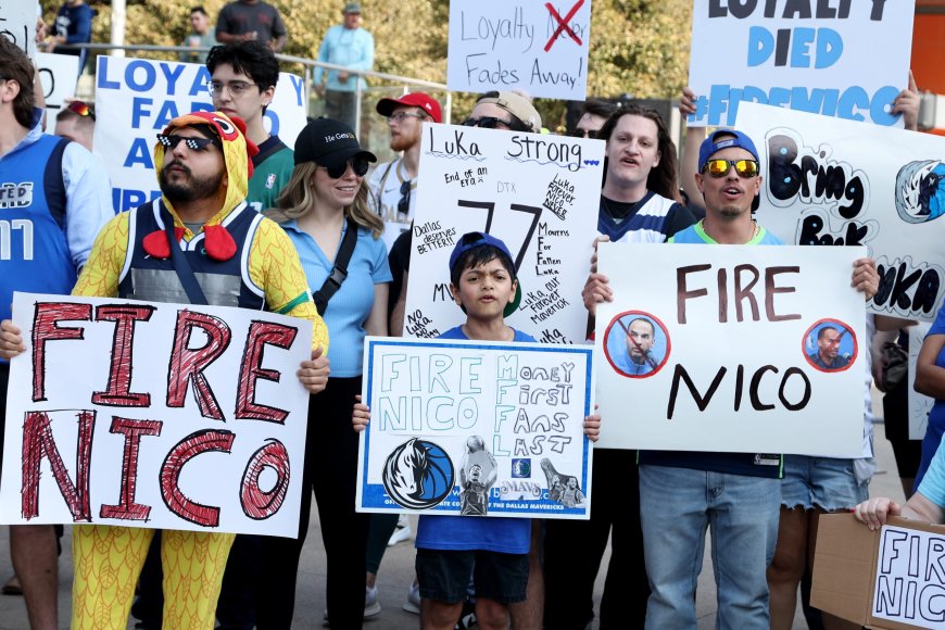 Mavs Fans Have Two-Word Chant In Protests Outside Of Arena