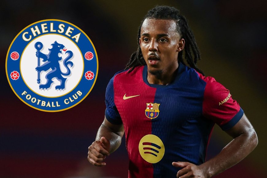 Report: Chelsea preparing €100 million offer for Barcelona star in bid to bolster defence