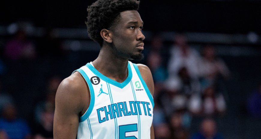 Mark Williams Hasn't Returned To Hornets Since Rescinded Trade To Lakers