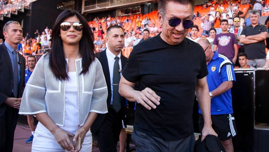 Valencia owner Peter Lim sets asking price as club is put up for sale – report