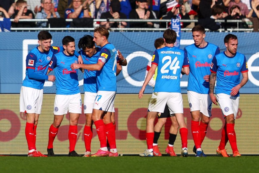 Holstein Kiel’s Steven Skrzybski on scoring six goals from last six shots: “One has to shoot to score.”