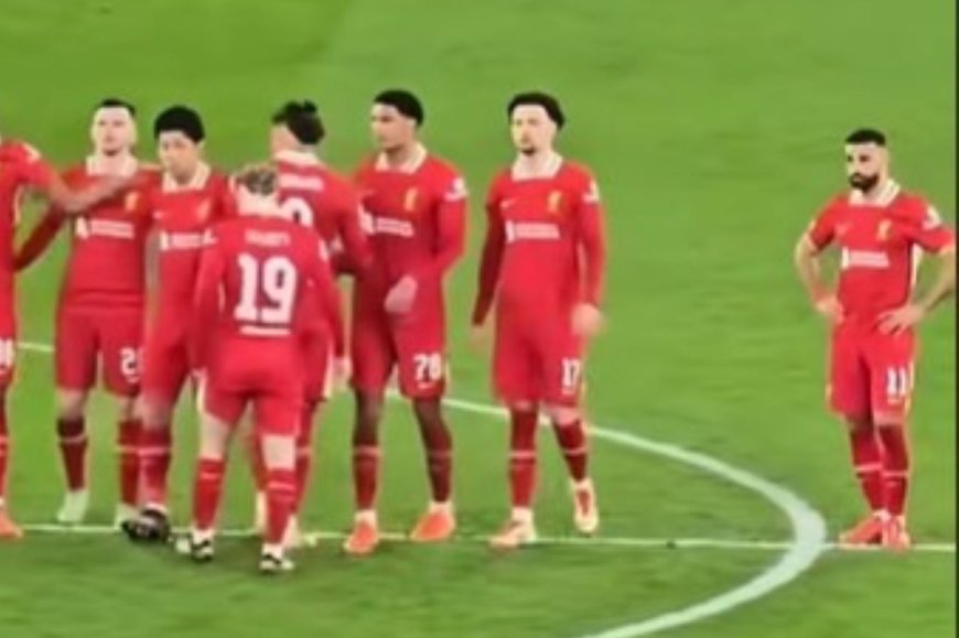 Unseen footage shows Mohamed Salah was only Liverpool player not to console Darwin Nunez after penalty miss