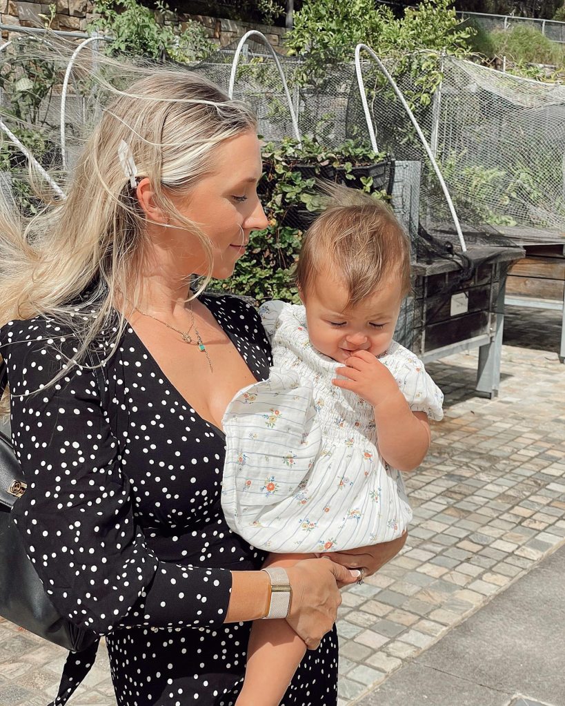 Dating Influencer Tells Women to Drop Girl Boss Attitudes for Men Don t Nag Them 005