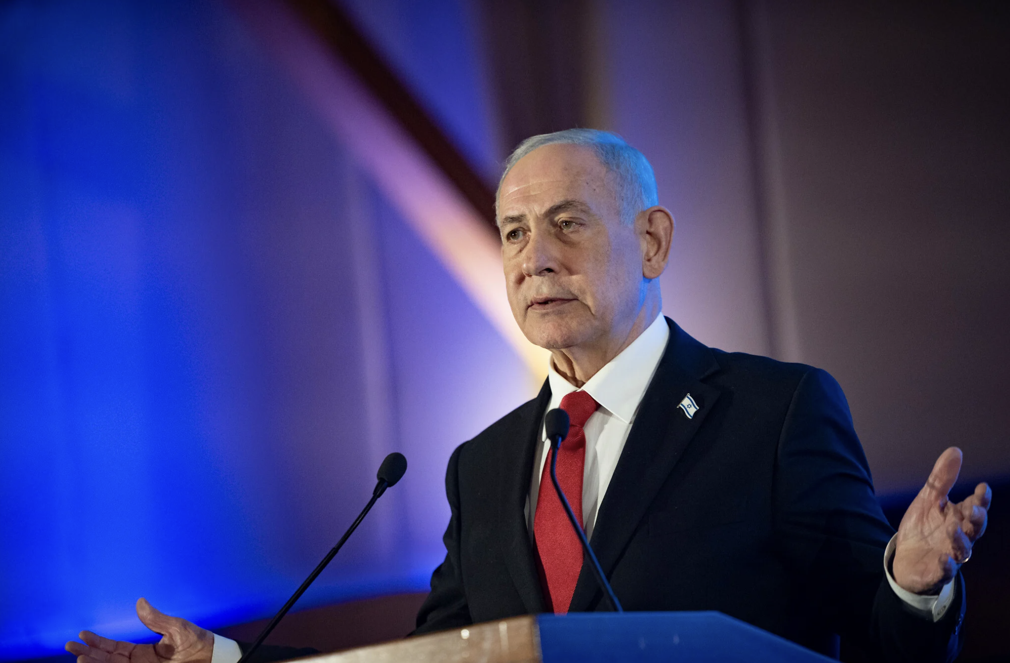 伊朗外长启程赴会，以总理预设四项条件