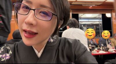 Kson慶生粉絲會「全穿黑西裝」　寬肩蛋糕網笑翻：黑道大姐聚會