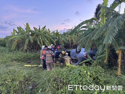 台南安南台江大道逆向車禍！　轎車貨車對撞翻覆3人輕傷送醫