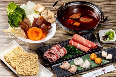 明星愛店「麻神麻辣火鍋」12/31熄燈　果凍鴨血成絕響