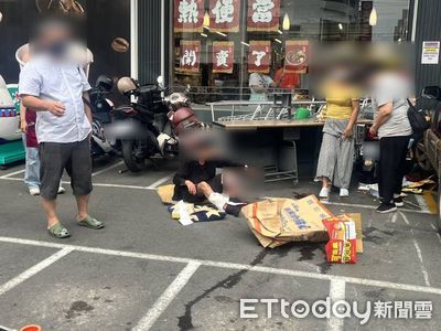 高雄阿姨全聯停車「誤踩油門」暴衝　2女遭撞流鮮血...險衝進店裡