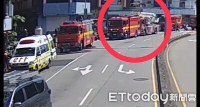 搶救老茶行火警！雲梯車駕駛忙救災忘拉手煞&hellip;龜速撞消防車