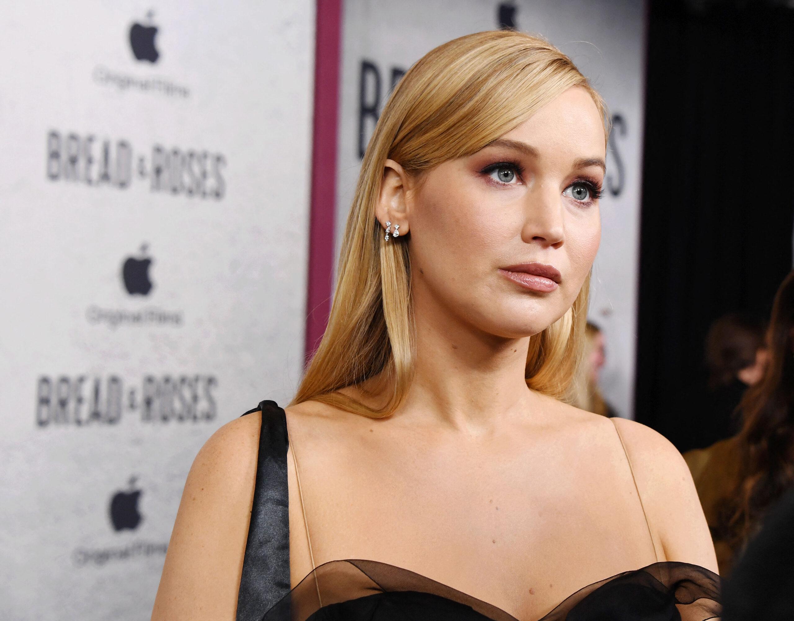 Jennifer Lawrence at Los Angeles Premiere of Apple Original Films' 